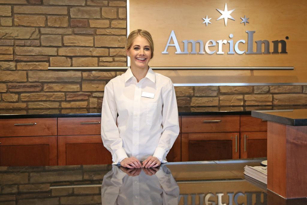 Americinn By Wyndham Douglas/Saugatuck Extérieur photo